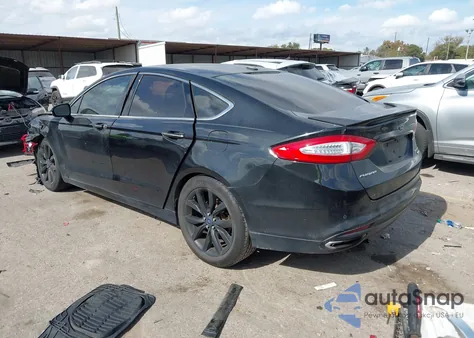 2014 Ford Fusion Titanium z USA, uszkodzony, nr VIN 3FA6P0K96ER211833